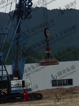 工廠強夯案例-湖北金骉藥業(yè)股份有限公司食品加工生產項目